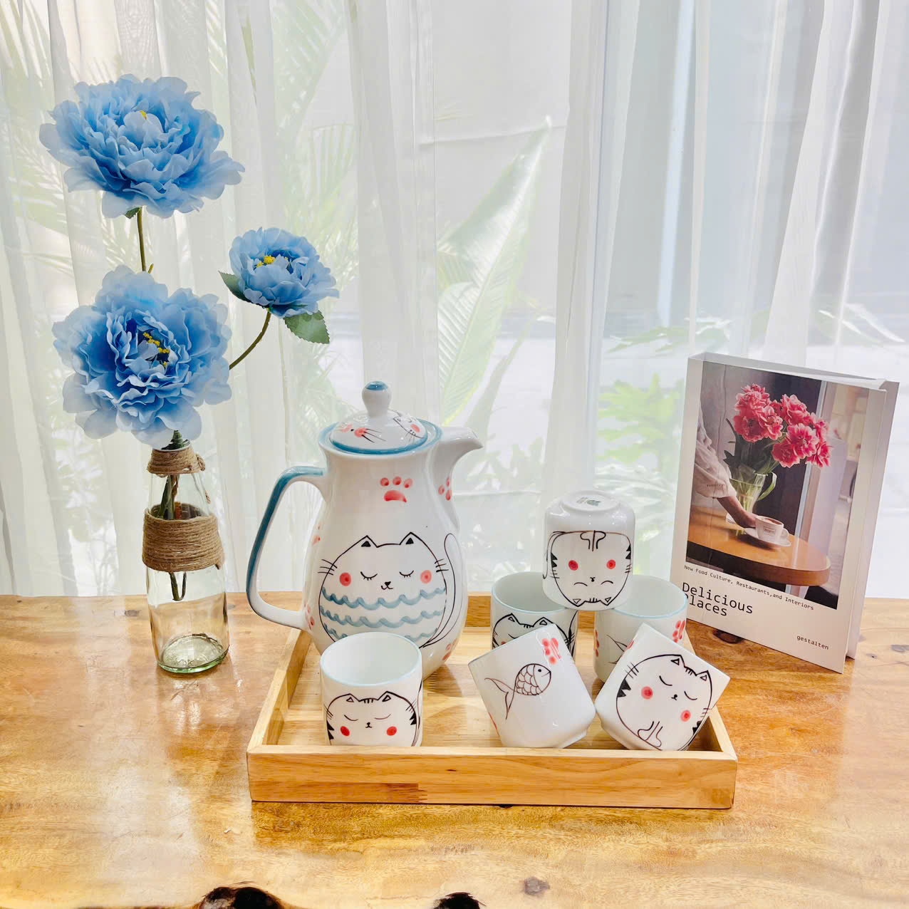 AM_CHEN_BAT_TRANG_GOM_SU_HIEN_LAN_SU_VAN_NIEN